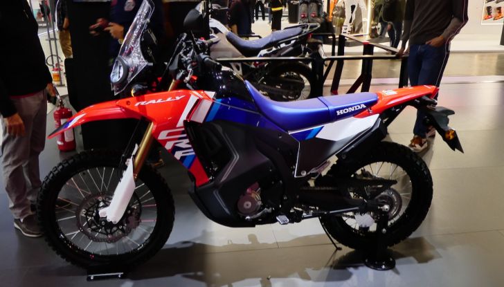 Honda svela le nuova CMX500 e 1100 Rebel MY 2025 - Foto 2 di 68