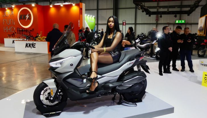 Voge RS 500 S: la nuova sportiva a 4 cilindri che viene dall’est - Foto 32 di 33