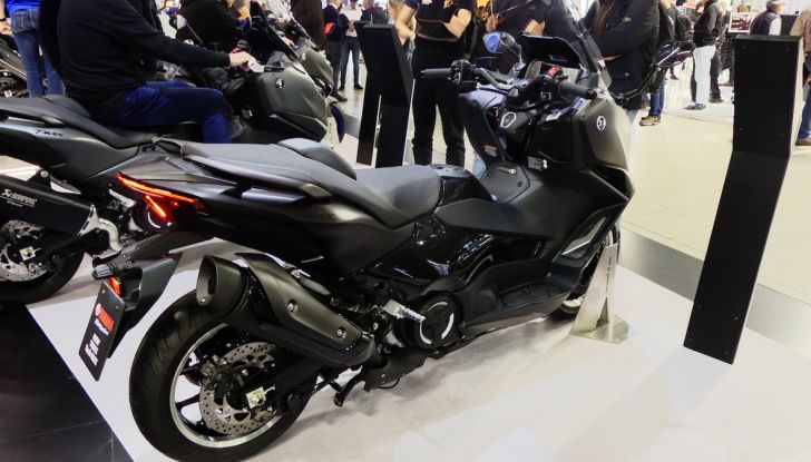 Yamaha TMAX E Tech Max MY 2025: innovazione e comfort su due ruote - Foto 84 di 93