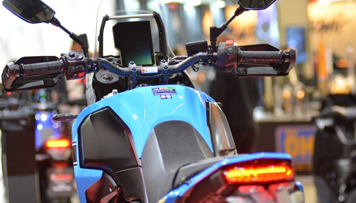 Yamaha TMAX E Tech Max MY 2025: innovazione e comfort su due ruote - Foto 19 di 93