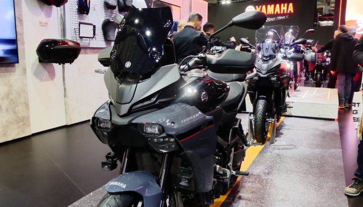 Yamaha TMAX E Tech Max MY 2025: innovazione e comfort su due ruote - Foto 34 di 93