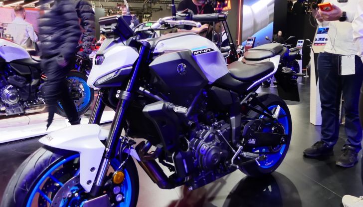Yamaha TMAX E Tech Max MY 2025: innovazione e comfort su due ruote - Foto 48 di 93