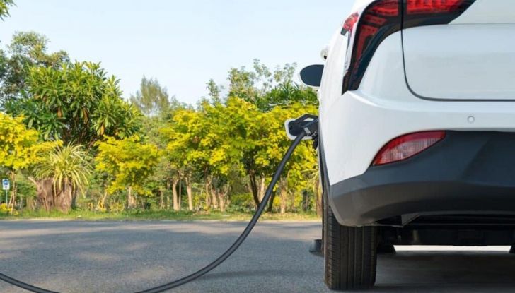 Auto elettriche nuovo studio