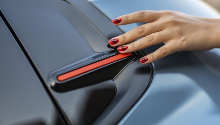 Citroën C3 Hybrid: la nuova versione ibrida che completa la gamma a 20.550 euro - Foto 35 di 83