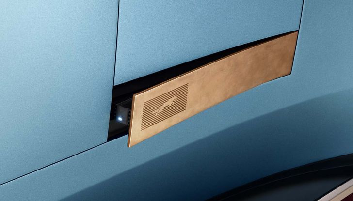 Jaguar Type 00: svelata la concept car elettrica della nuova era del brand britannico - Foto 10 di 23