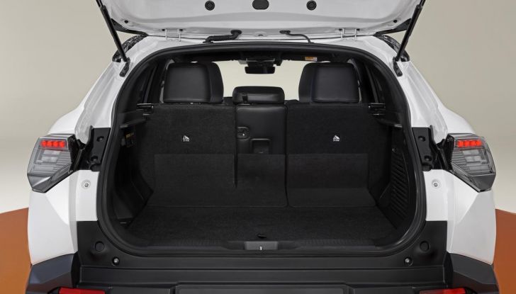 Toyota Urban Cruiser: la nuova arma del brand per conquistare il segmento dei B-SUV - Foto 32 di 35