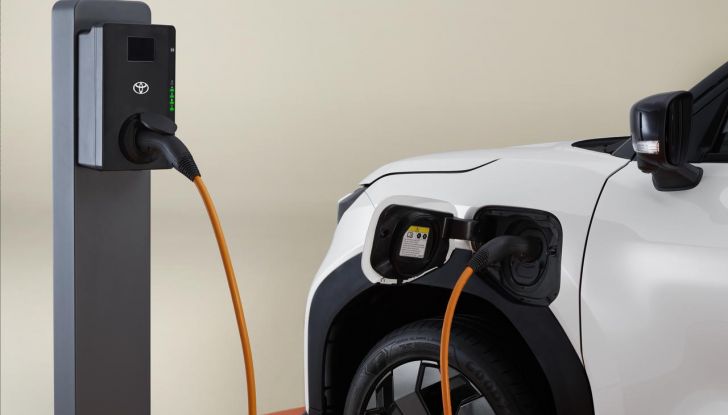 Toyota Urban Cruiser: la nuova arma del brand per conquistare il segmento dei B-SUV - Foto 5 di 35