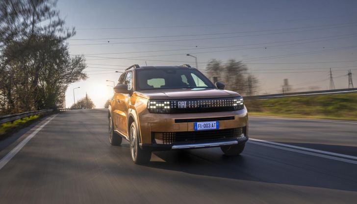 Fiat Grande Panda è il superpremio della “Ruota della fortuna” con Gerry Scotti - Foto 58 di 129