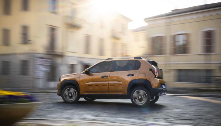 Fiat Grande Panda è il superpremio della “Ruota della fortuna” con Gerry Scotti - Foto 78 di 129