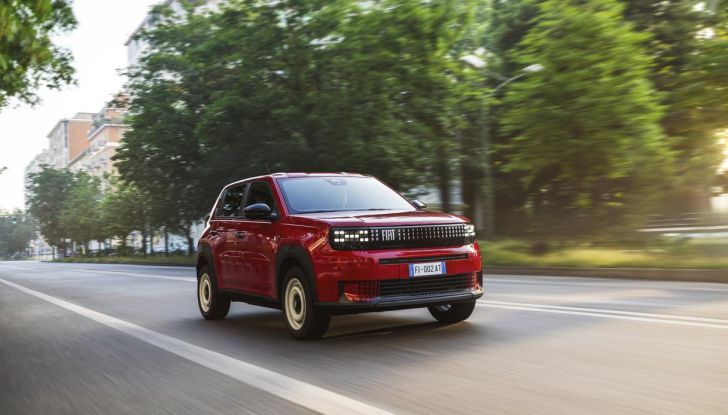 Fiat Grande Panda è il superpremio della “Ruota della fortuna” con Gerry Scotti - Foto 83 di 129