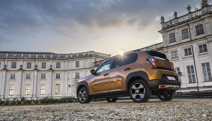 Fiat Grande Panda è il superpremio della “Ruota della fortuna” con Gerry Scotti - Foto 66 di 129