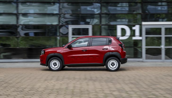 Fiat Grande Panda è il superpremio della “Ruota della fortuna” con Gerry Scotti - Foto 104 di 129