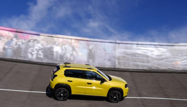 Fiat Grande Panda è il superpremio della “Ruota della fortuna” con Gerry Scotti - Foto 8 di 129