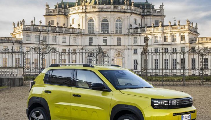 Fiat Grande Panda è il superpremio della “Ruota della fortuna” con Gerry Scotti - Foto 35 di 129