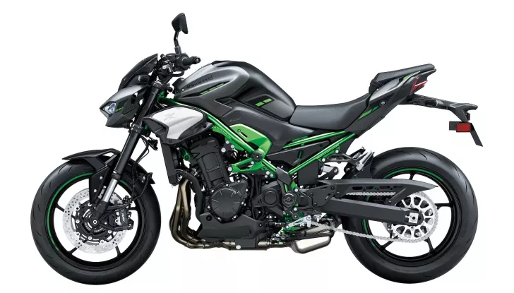 Kawasaki Z 900 MY 2025: prezzi di listino da 9.990 euro - Foto 3 di 6