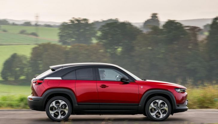 Mazda MX-30 R-EV 2025