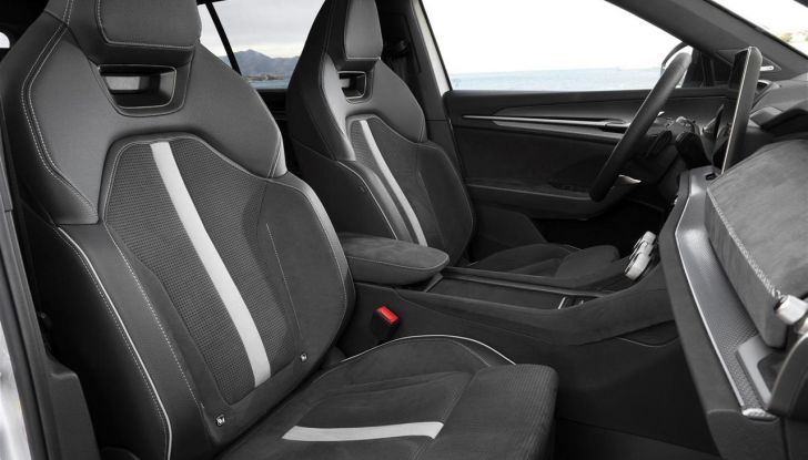 Skoda Kodiaq 2025: debuttano le versioni RS e Sportline 130 Edition - Foto 13 di 13
