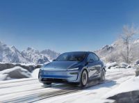 Tesla Model Y 2025: svelati tutti i prezzi e le versioni per l’Italia