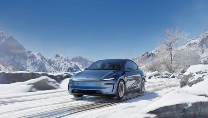 Tesla Model Y 2025