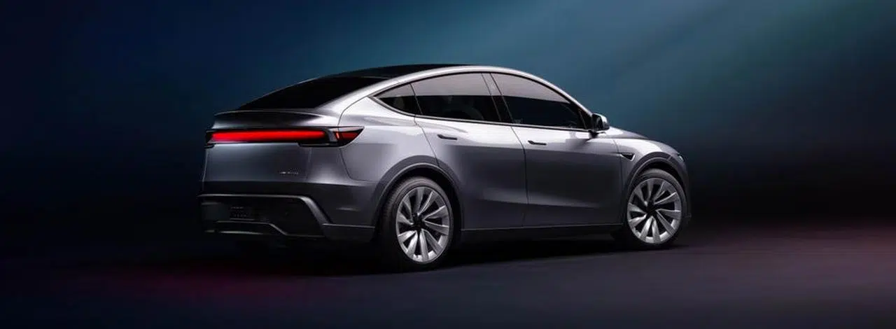Tesla Model Y 2025