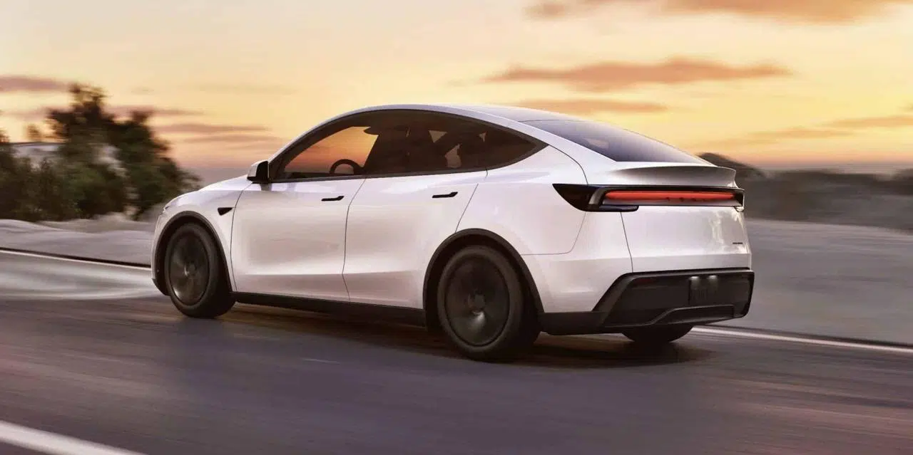 Tesla Model Y 2025