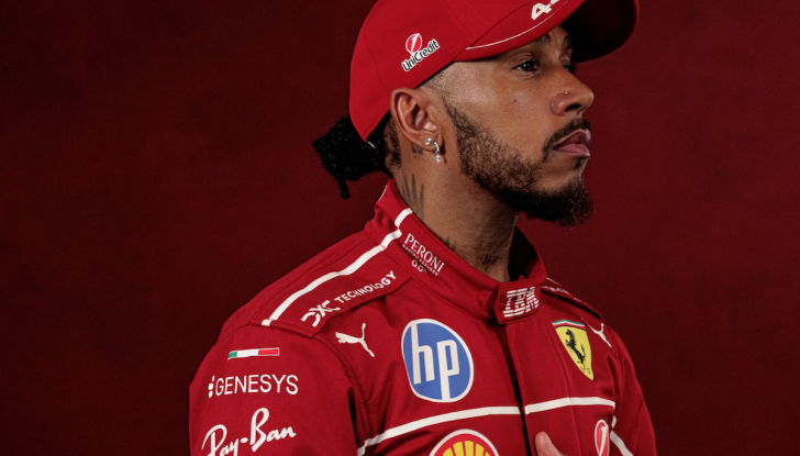 F1 Cina, Hamilton su Ferrari in pole nelle qualifiche Sprint a Shanghai - Foto 3 di 8
