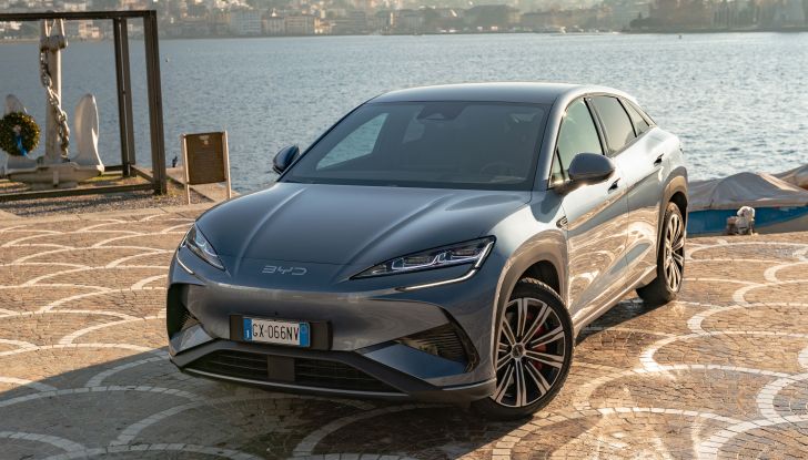 BYD Sealion 7 caratteristiche e prezzi del SUV con motore elettrico - Foto 7 di 9