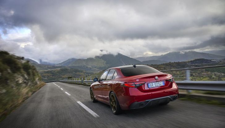 Alfa Romeo Intensa: debutta il nuovo allestimento su tutta la gamma - Foto 5 di 50