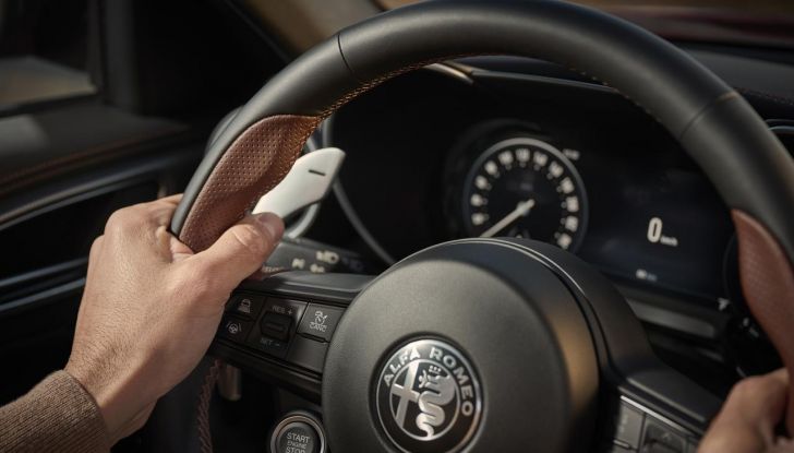 Alfa Romeo Intensa: debutta il nuovo allestimento su tutta la gamma - Foto 8 di 50