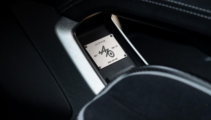 Alpine A110 rinnova la gamma prima del passaggio all’elettrico - Foto 23 di 69