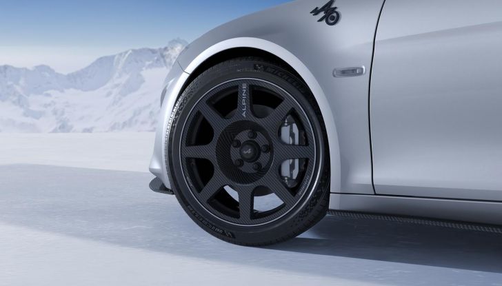 Alpine A110 rinnova la gamma prima del passaggio all’elettrico - Foto 60 di 69