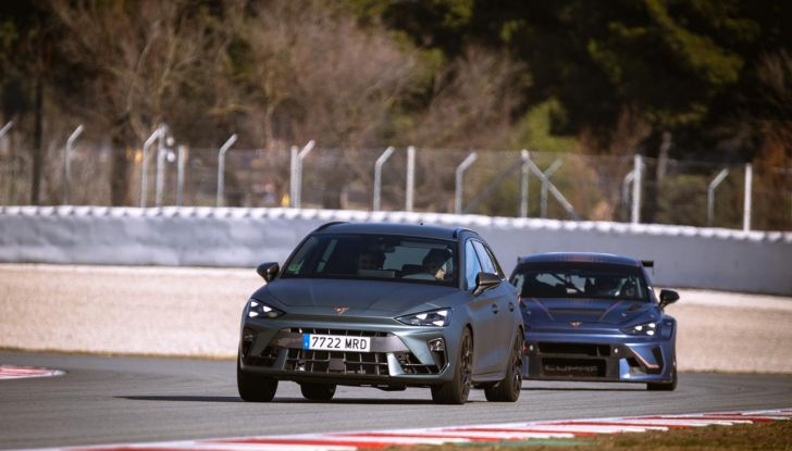 Cupra Leon VZ e Leon VZ TCR