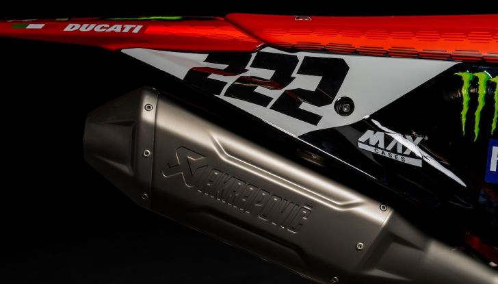 Ducati Desmo450 MX: svelato il prezzo della prima cross di Borgo Panigale - Foto 9 di 12