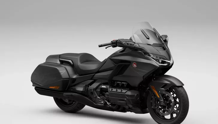 Honda Gold Wing celebra 50 anni con tre nuove livree speciali - Foto 4 di 4