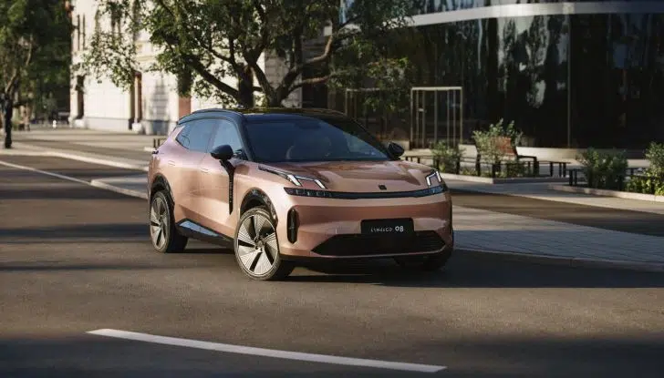 Lynk & Co 08