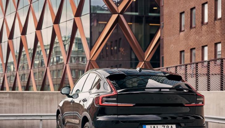 Volvo EC40: l’elettrico che ridefinisce il concetto di crossover - Foto 2 di 38