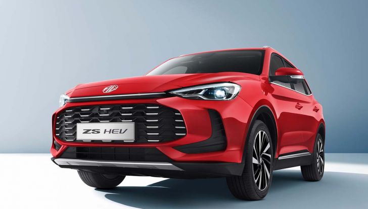 MG ZS: caratteristiche tecniche, autonomia e prezzi del SUV britannico - Foto 3 di 19