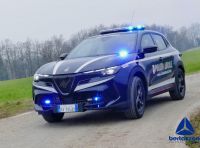 Alfa Romeo Junior in divisa: da city car a veicolo delle forze dell’ordine