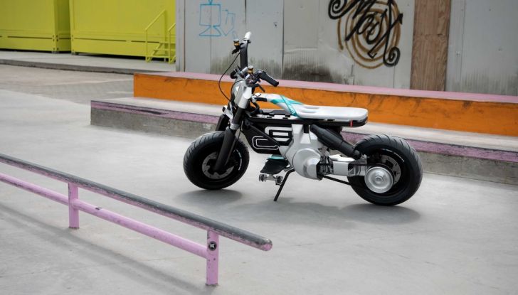 BMW incentiva il CE 02: oggi disponibile con vantaggi fino a 2.300 euro - Foto 6 di 7