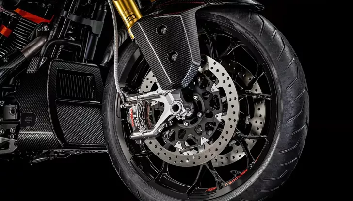 Harley-Davidson Road Glide RR: potenza e tecnologia a un prezzo stellare - Foto 1 di 10