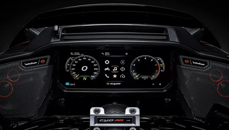 Harley-Davidson Road Glide RR: potenza e tecnologia a un prezzo stellare - Foto 7 di 10