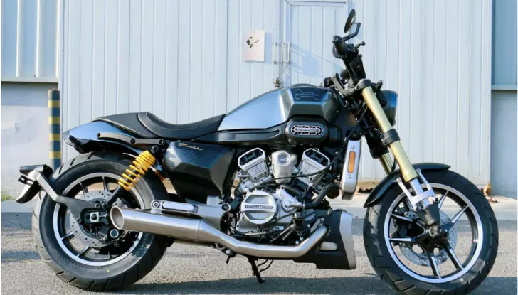 Hyosung GV 125 X: la mini muscle bike che starebbe bene anche in Italia - Foto 4 di 7