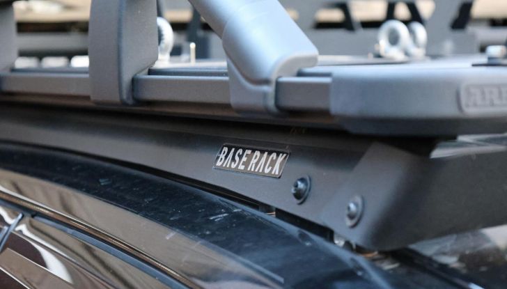 Isuzu D-Max Basecamp: fuoristrada senza limiti con il pick-up che diventa un rifugio - Foto 19 di 26