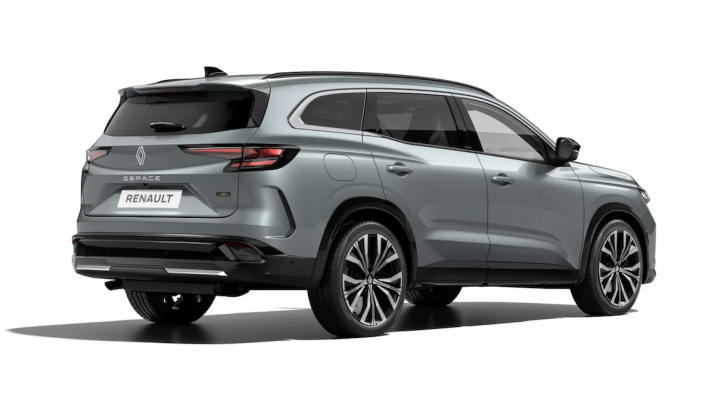 Renault Espace 2025: restyling high-tech per la familiare ibrida - Foto 2 di 12