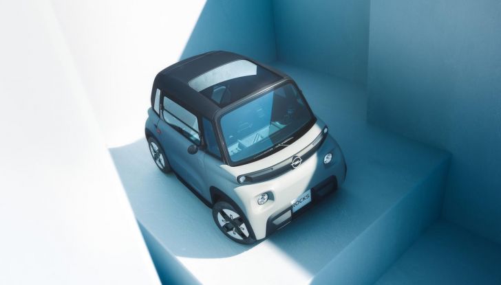 Opel Rocks si rinnova: piccola fuori, grande dentro e con stile da vendere - Foto 5 di 14