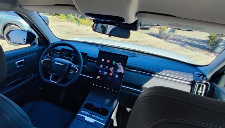 Jaecoo 7 Super Hybrid: prova su strada, autonomia e prezzi del SUV ibrido plug-in - Foto 22 di 28