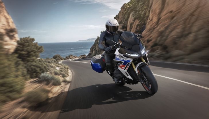 BMW R 1300 RS: la nuova sport tourer, potenza e comfort ai massimi livelli - Foto 5 di 13