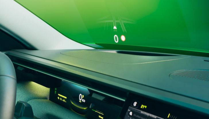 Citroën C5 Aircross 2026: più potenza, spazio e digitalizzazione - Foto 11 di 76