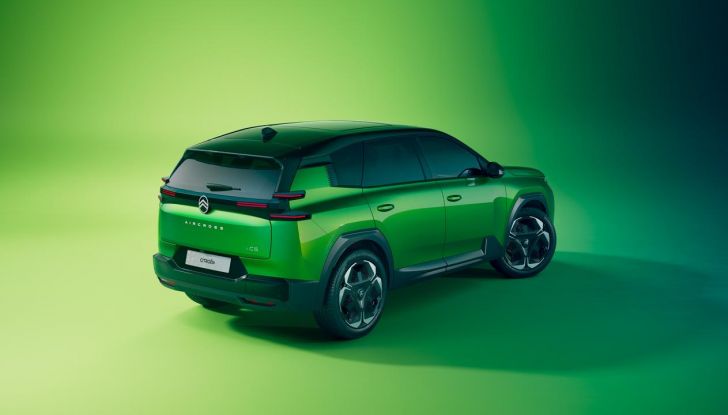 Citroën C5 Aircross 2026: più potenza, spazio e digitalizzazione - Foto 17 di 76