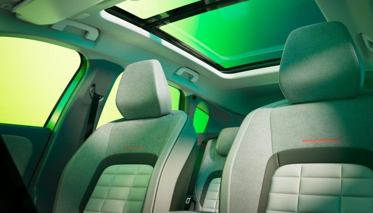 Citroën C5 Aircross 2026: più potenza, spazio e digitalizzazione - Foto 3 di 76